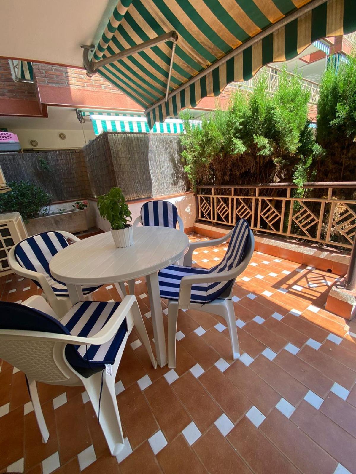 Mediterranean Escape Barcelona Buitenkant foto